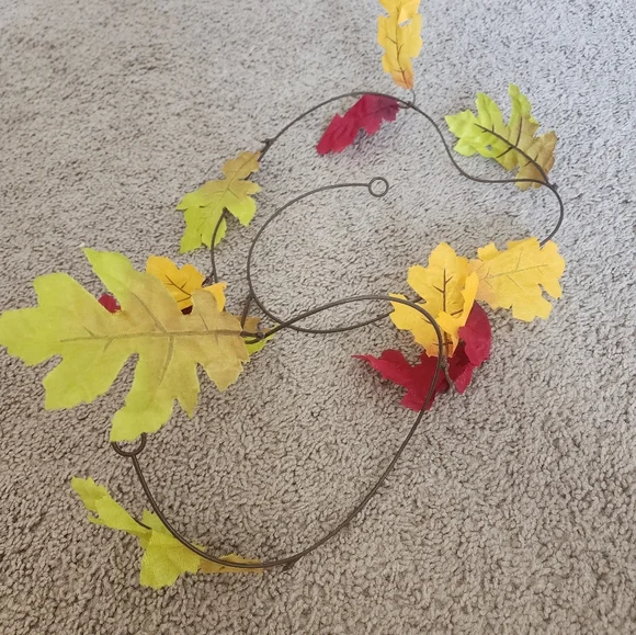 Fall Leaf Decor - Picture 2 of 2
